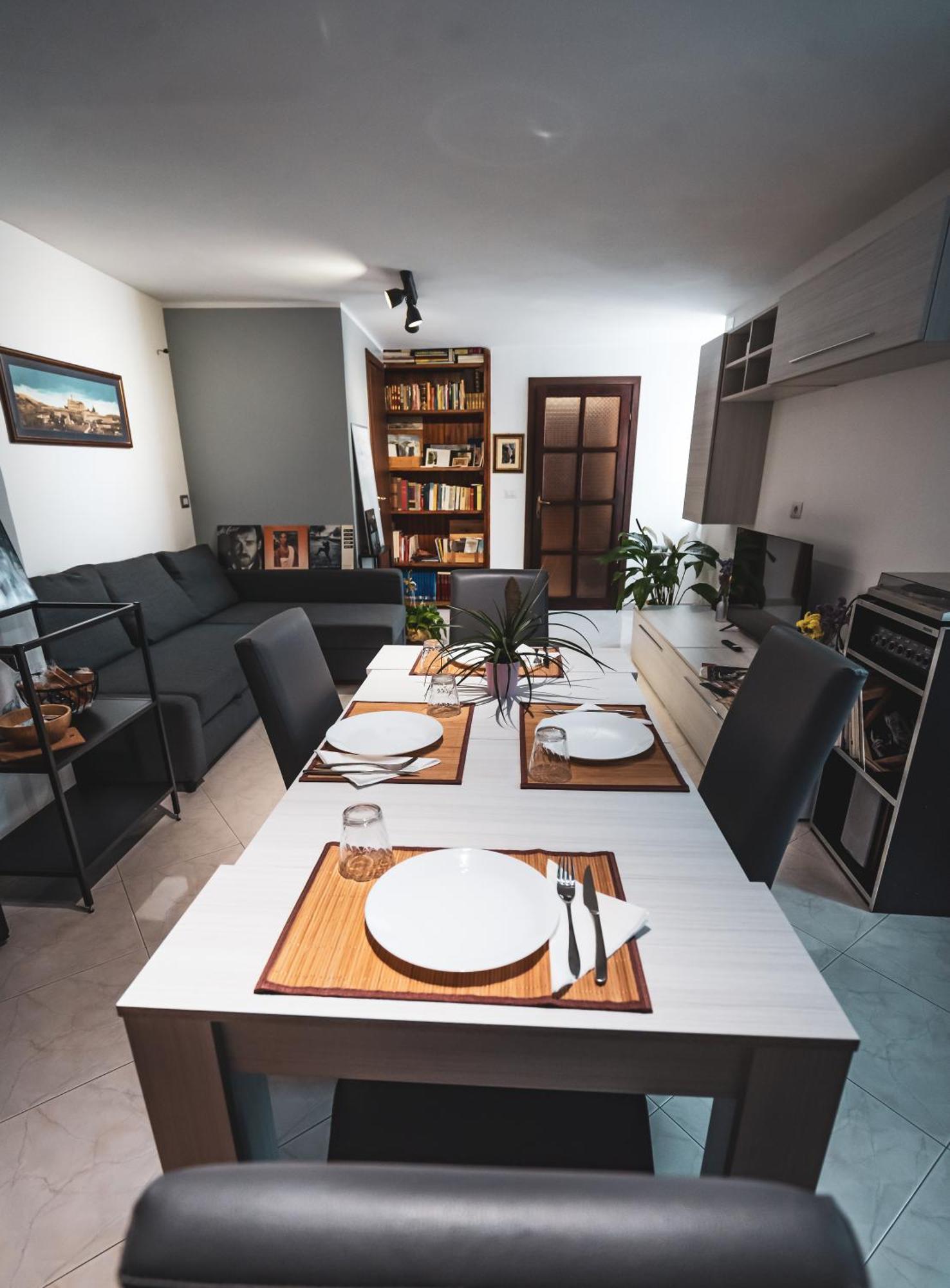 Casina Carina - Intero Appartamento Indipendente Alatri Exteriör bild